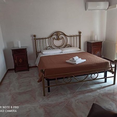 Casa Chiarenza Hotell Castellammare del Golfo Exteriör bild