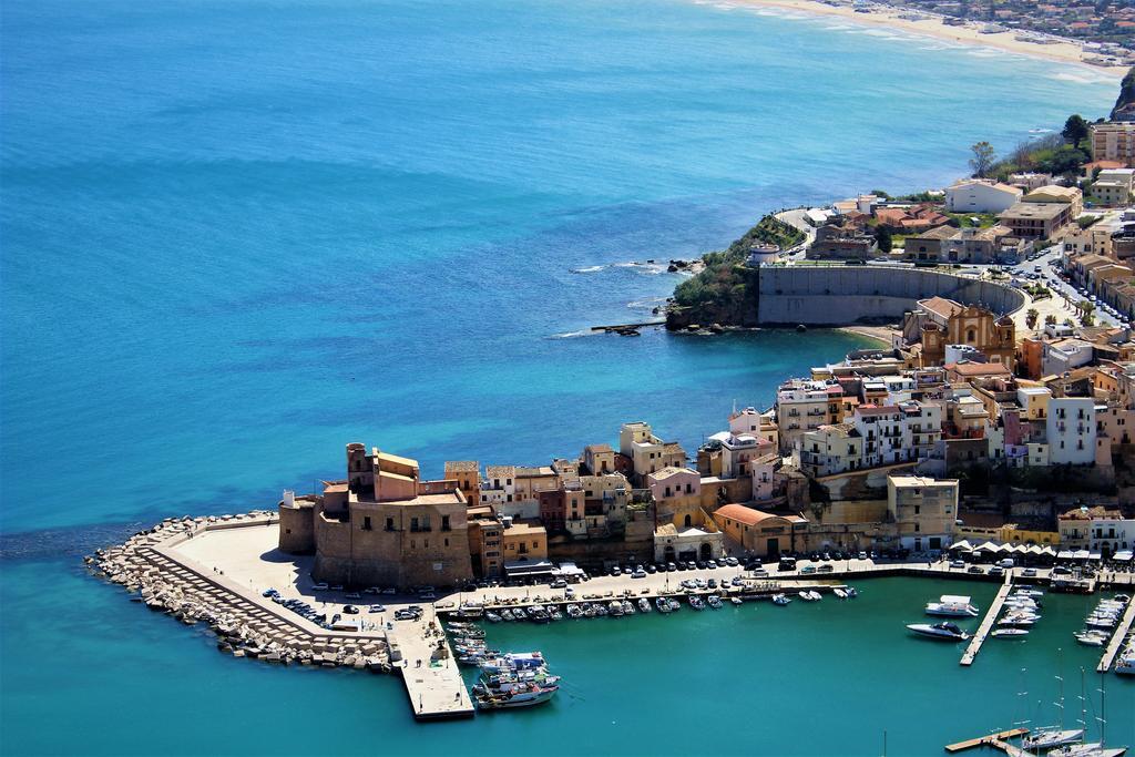 Casa Chiarenza Hotell Castellammare del Golfo Exteriör bild