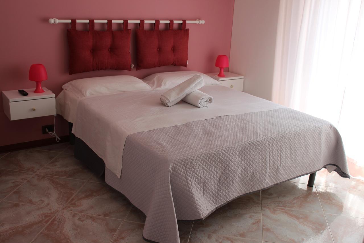 Casa Chiarenza Hotell Castellammare del Golfo Exteriör bild